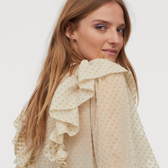 NWT Beige Ruffle Layered Voluminous Tunic - Picture 2 of 6